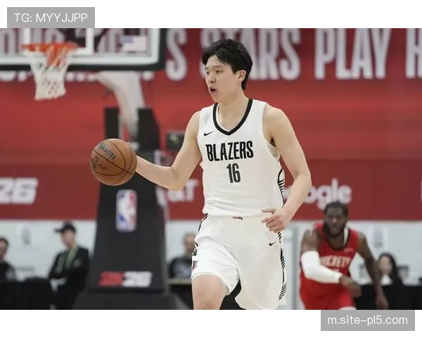杨瀚森新赛季表现出色 引发NBA球迷广泛关注